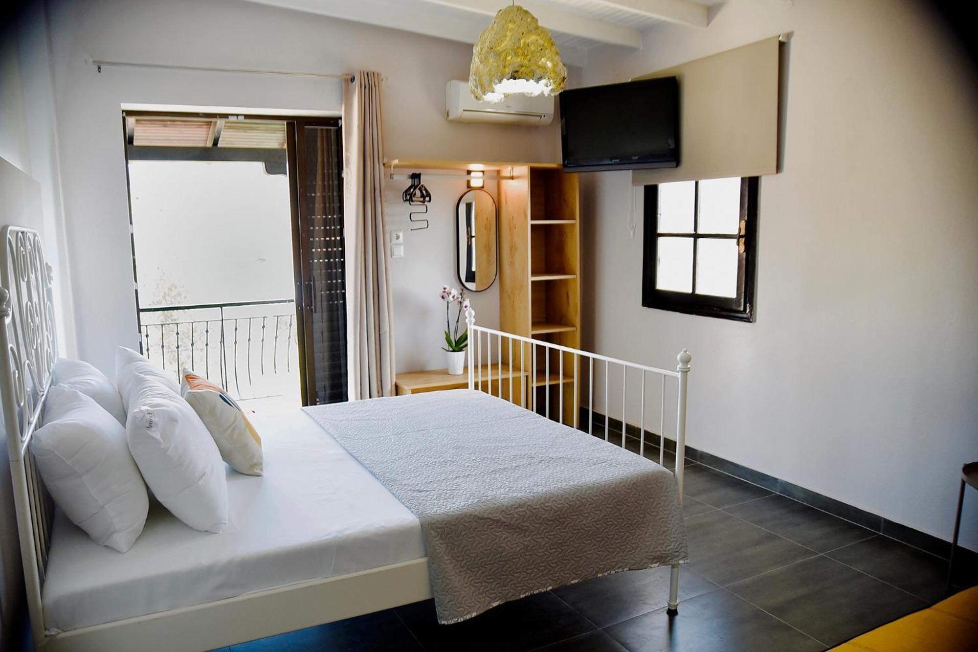 Room Nine 9 Beachfront Apartments Nea Kallikrateia Eksteriør bilde