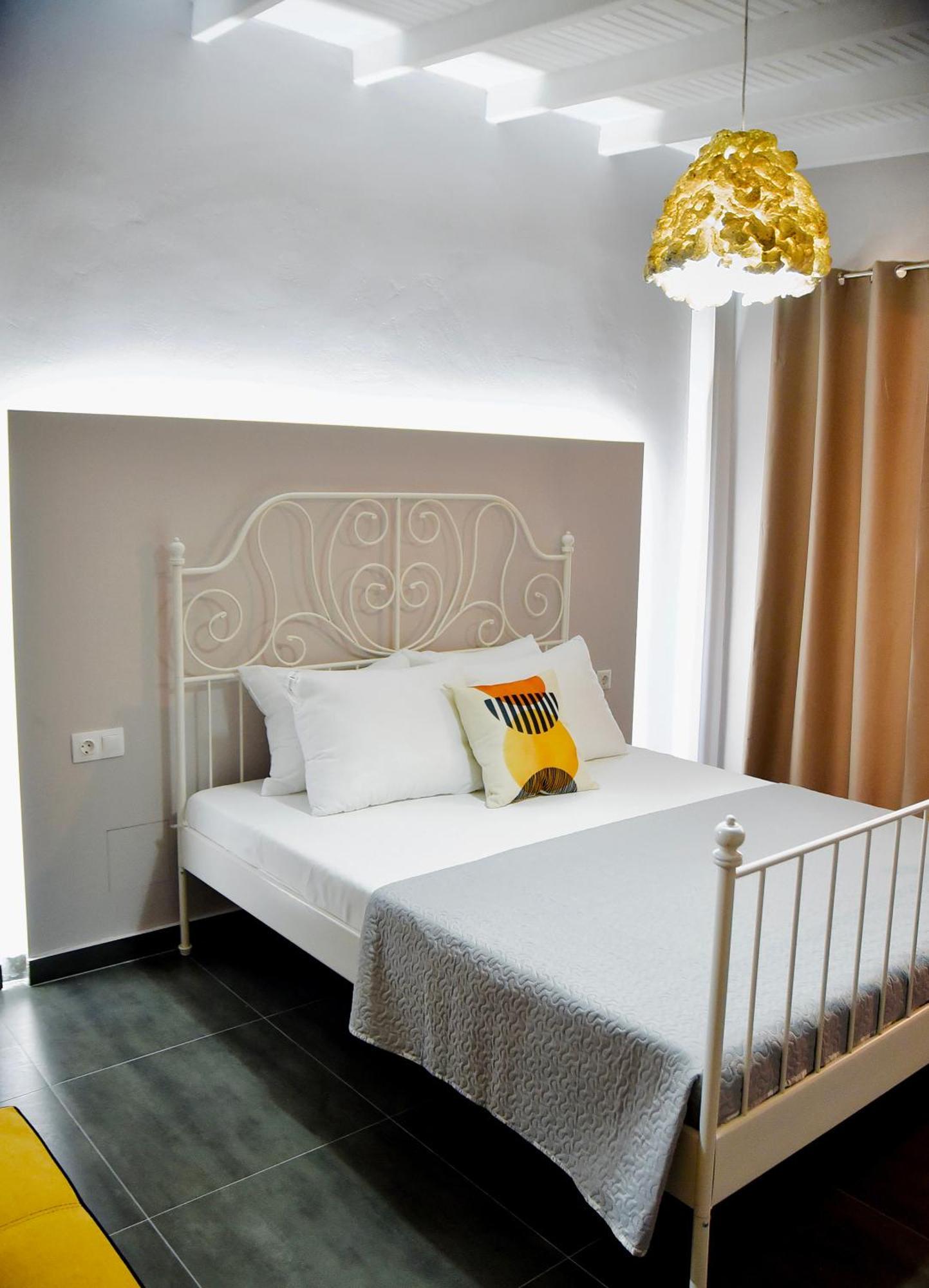Room Nine 9 Beachfront Apartments Nea Kallikrateia Eksteriør bilde
